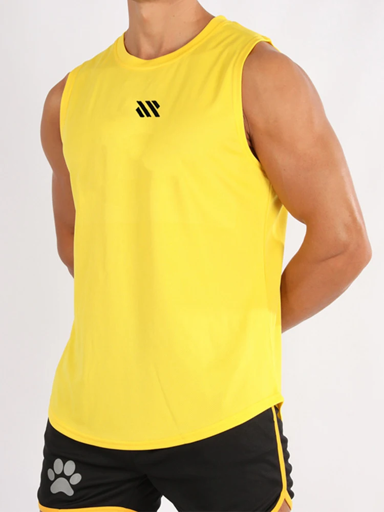 Summer New Gym Vest Men Bodybuilding Sleeveless Sports Tank Top Quick-Drying Mesh Fitness Running Tank Top Men Clothes