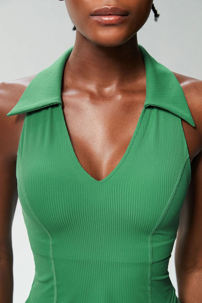 Sleeveless Fitness Yoga Shirt Women Summer Slim Fit V-Neckline Gym Running Top Breathable Quick Dry Sportswear Workout Clothes