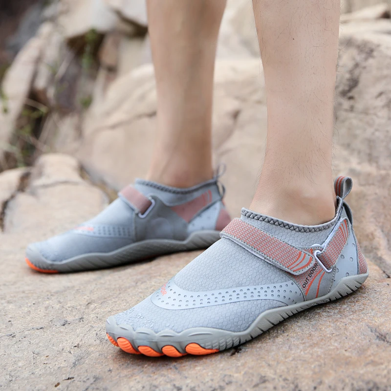 Men's Water Sneakers Swimming Beach Quick-Dry Wading Footwear Outdoor Upstream Shoes Breathable Barefoot Shoes Size 36-47