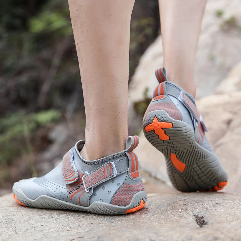 Men's Water Sneakers Swimming Beach Quick-Dry Wading Footwear Outdoor Upstream Shoes Breathable Barefoot Shoes Size 36-47