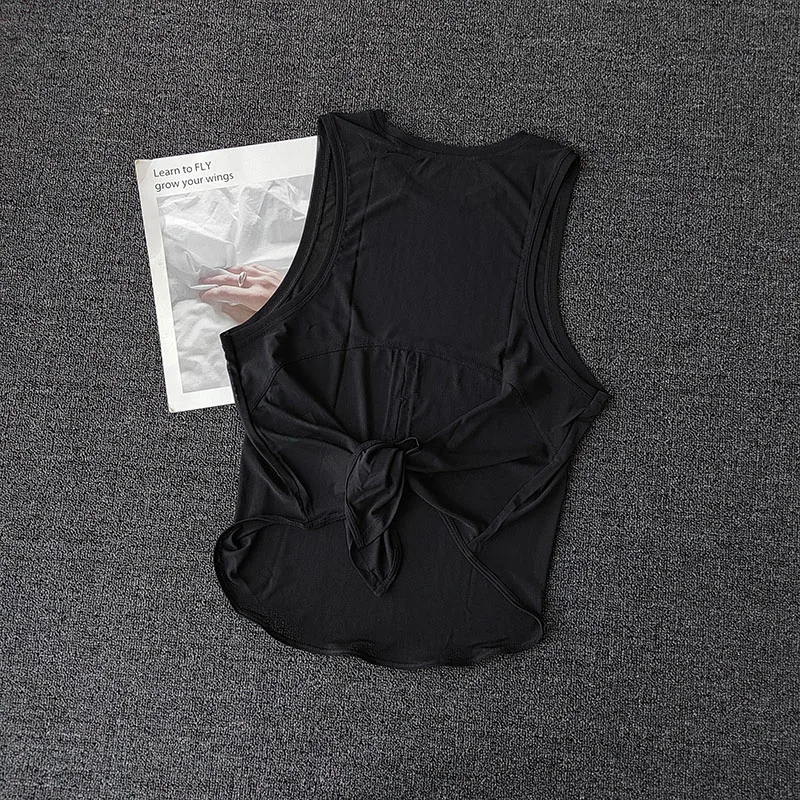 Women's Quick Drying Sports Vest Sleeveless Running T-Shirt Loose Fitness Top Breathable Mesh Yoga Shirt Beautiful Back Design
