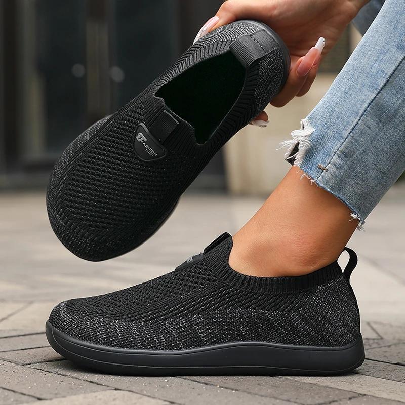 Women's Flat Bottomed Wide Last Shoe New Comfortable Breathable Mesh Soft Walking Shoes Simple Versatile Tennis Outdoor Sneakers