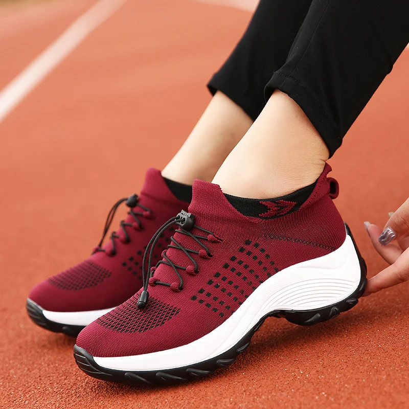Women Walking Shoes Breathable Fly Weaving Sneakers Non Slip Casual Shoes 7 Color Size 35-45