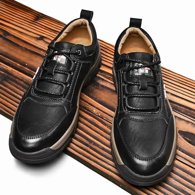 Non-slip Leather Men Hiking Shoes High Quality Man Casual Sneakers Comfortable Sport Shoes Breathable Retro Men Walking Sneakers