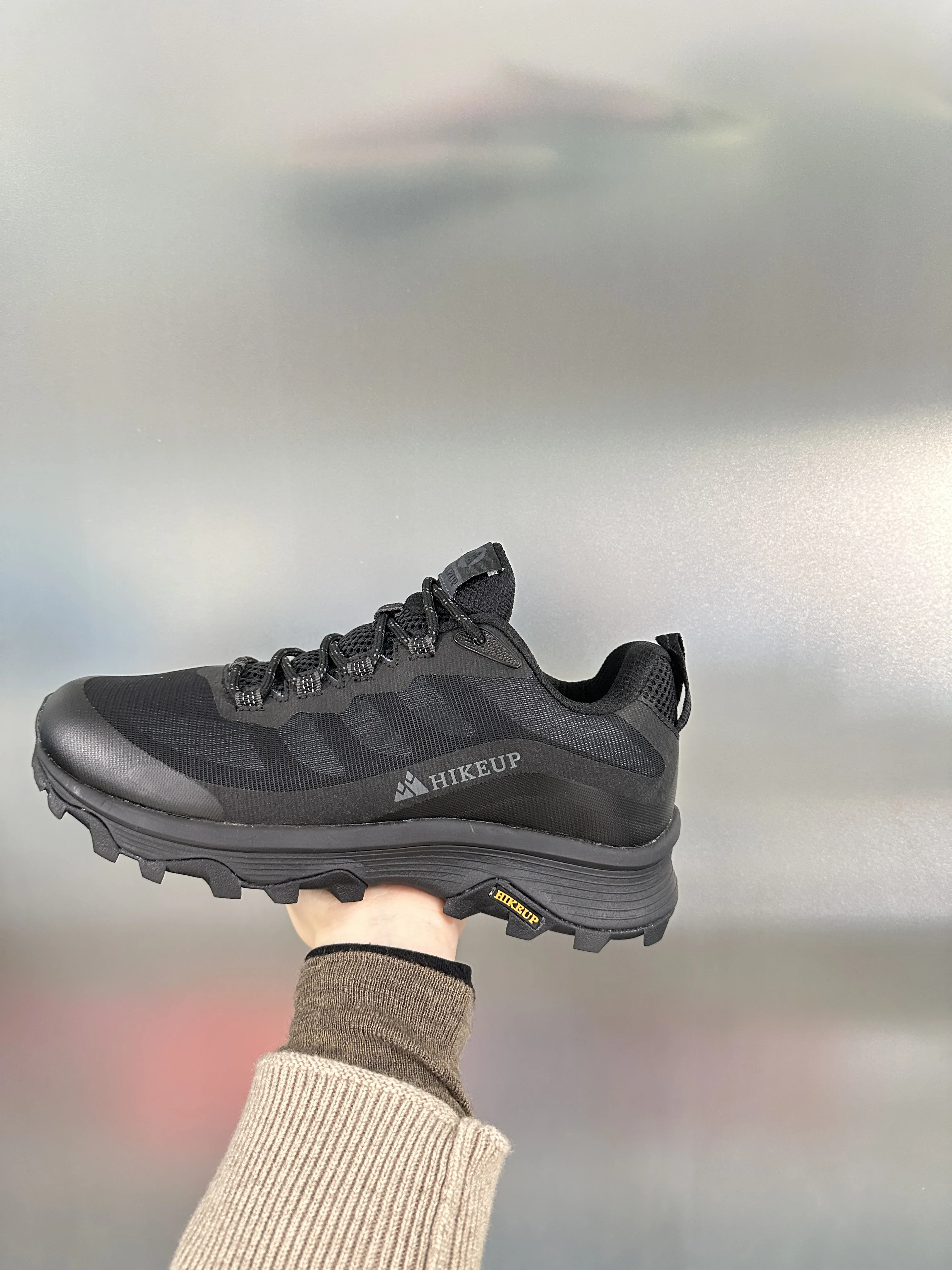 HIKEUP Outdoor Running Shoes Men Women Anti-skid Hiking Camping Sports Trail Male Safety Footwear Comfort Trekking Sneakers