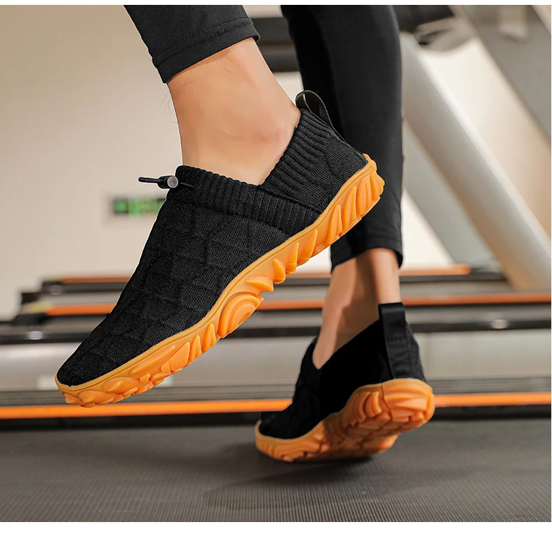 Barefoot Slip on Shoes Women Men Non-Slip Minimalist Comfortable Walking Shoes Beach Outdoor Running Sneakers Water