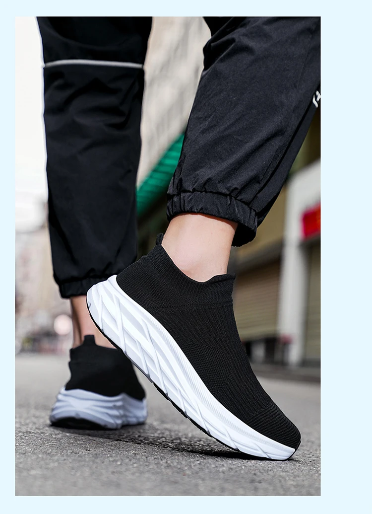 Men and Women Multifunctional Yoga Shoes Fashionable Couple Breathable Casual Sports Shoes Outdoor Walking Socks and Shoes 36-46