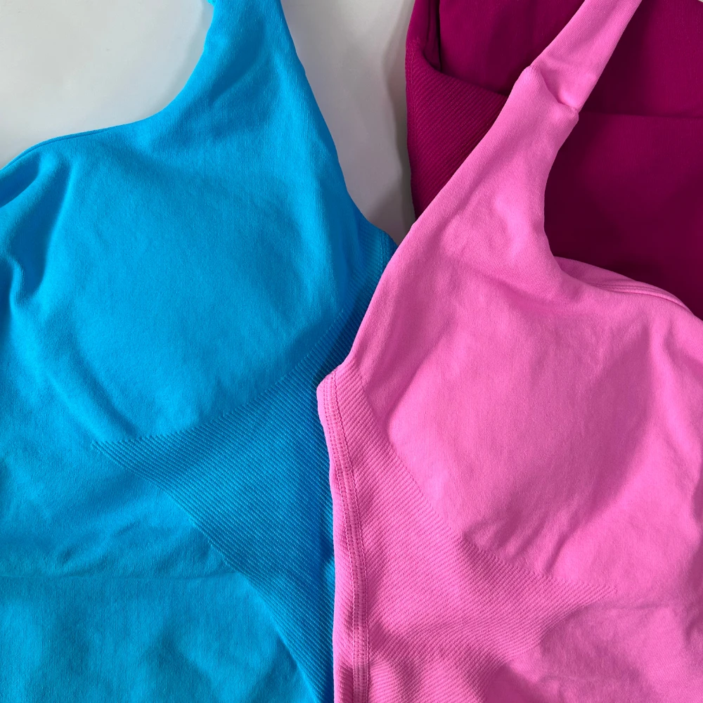 No Logo Seamless Halter Top Backless Longline Strappy Padded Gym Top Women Built-in Bra Removable Cups Activewear Yoga Tank Tops