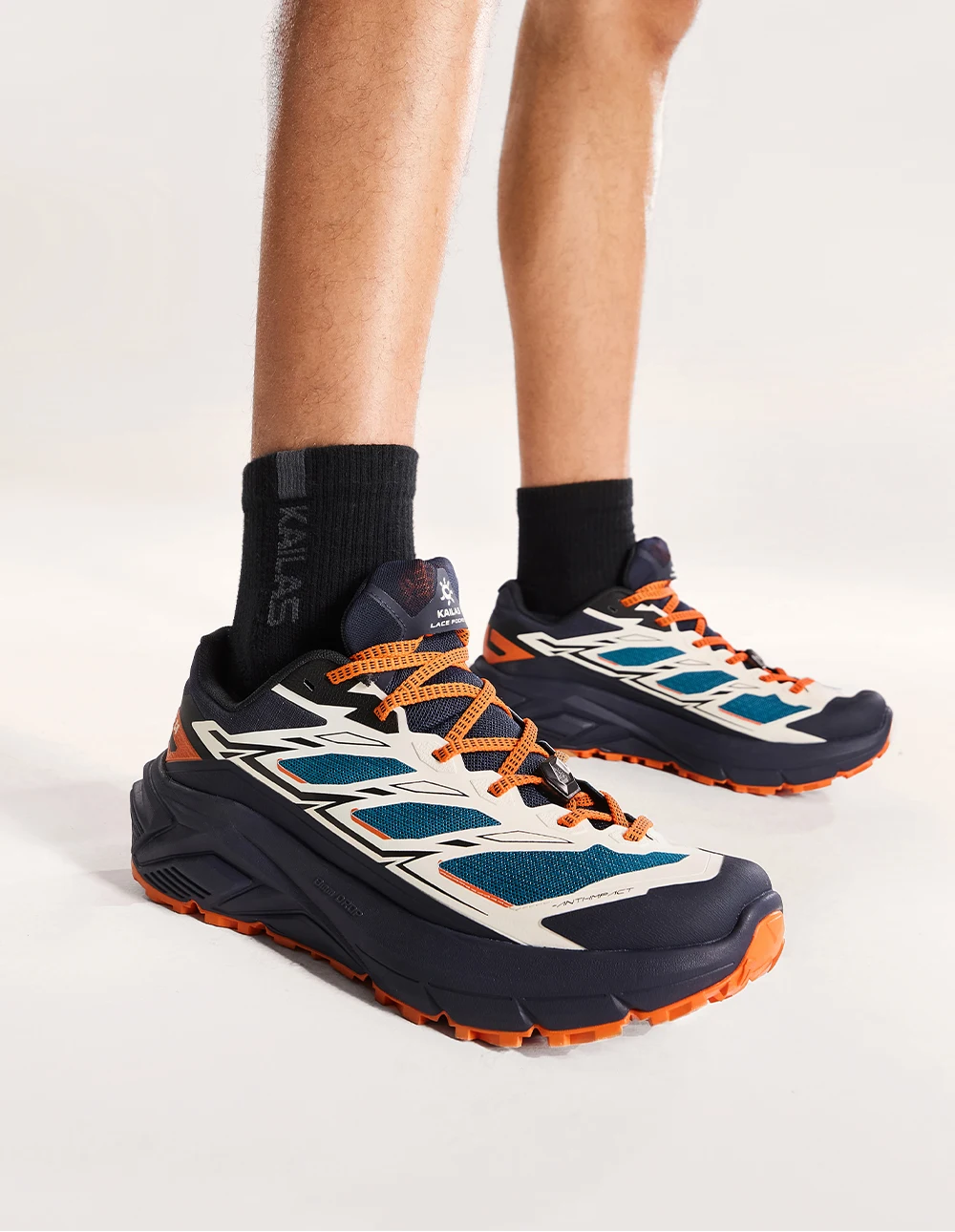 KAILAS C4 Vibram Hiking Mountain Shoes For Men Comfortable Breathable Waterproof Sneakers Lightweight Shoes KS2513114