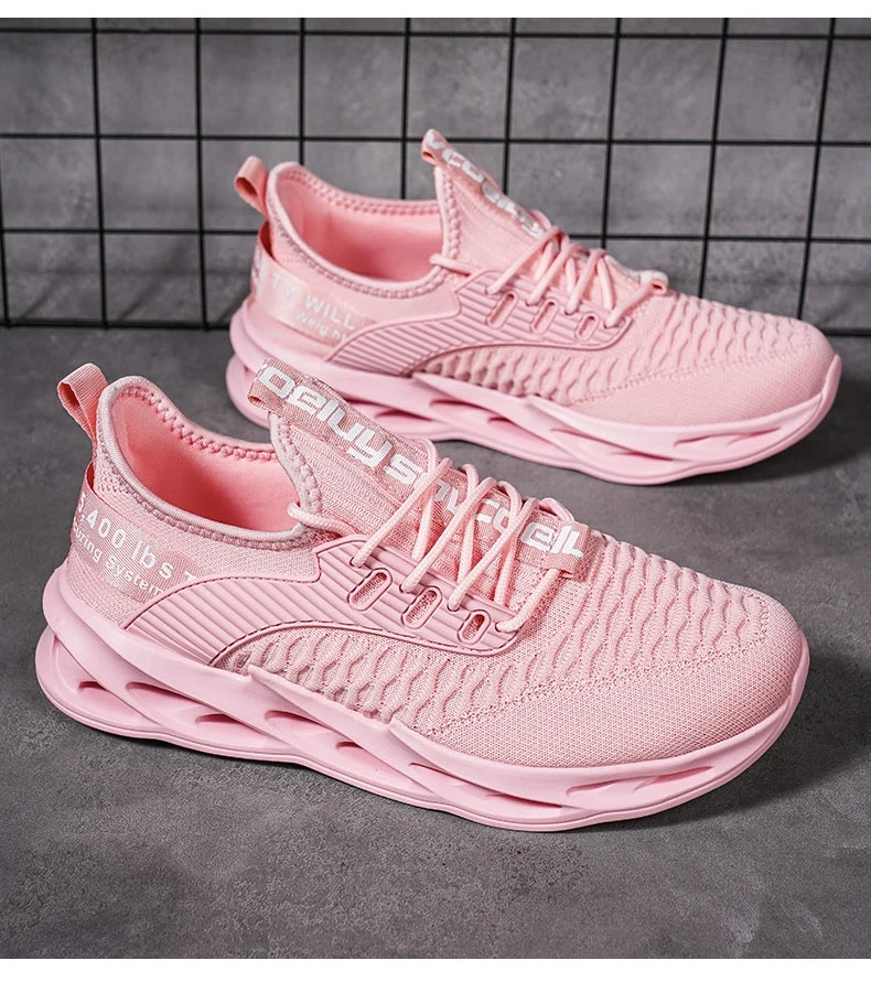 Hot Sale Summer Pink Casual Sneakers Women Men Blade Shoes Big Size 46 Light Breathable Running Shoes Men Mesh Sports Sneakers