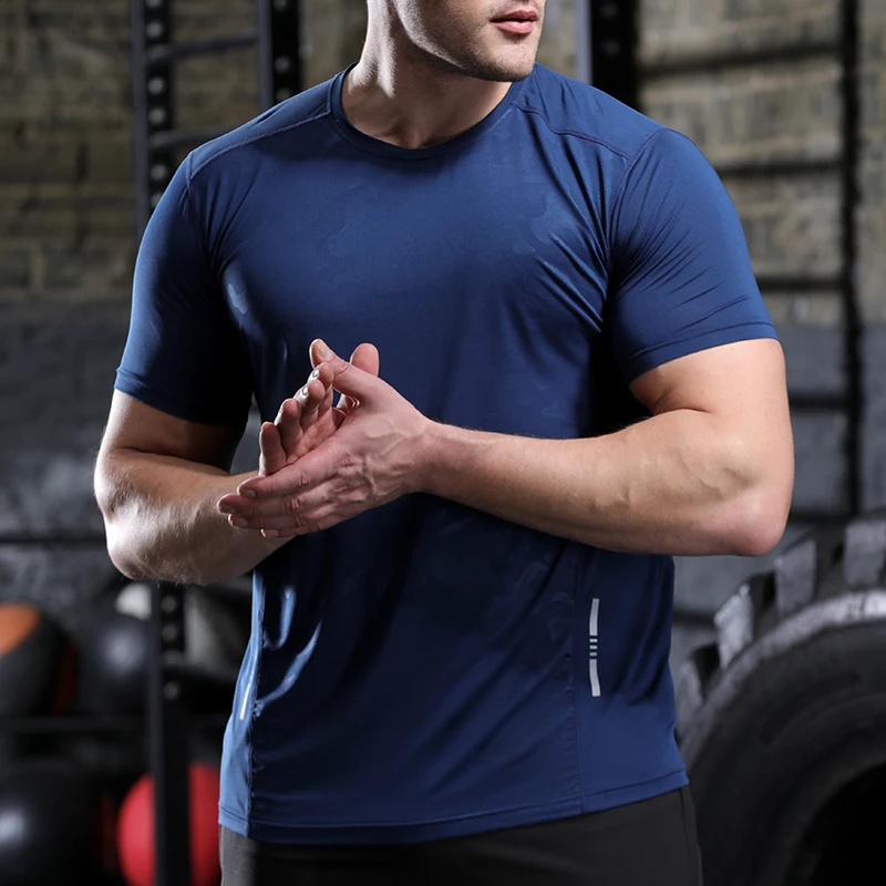 Dry Fit Men Running Shirt Tops Fitness Compression Gym Polyester Sports T-shirt Outdoor Workout Training Muscle Fit Clothing