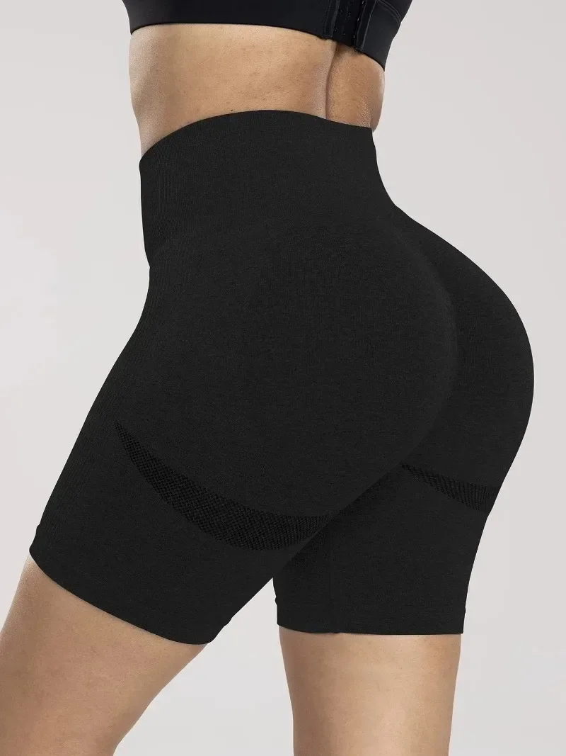 Seamless Sports Women Shorts Muliticolor Yoga Shorts Stretchy High Waist Running Cycling Leggings Hip Liftting Solid Gym Shorts