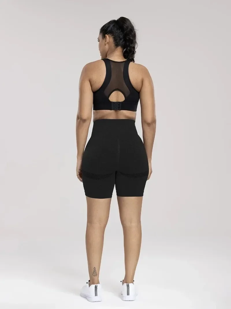 Seamless Sports Women Shorts Muliticolor Yoga Shorts Stretchy High Waist Running Cycling Leggings Hip Liftting Solid Gym Shorts