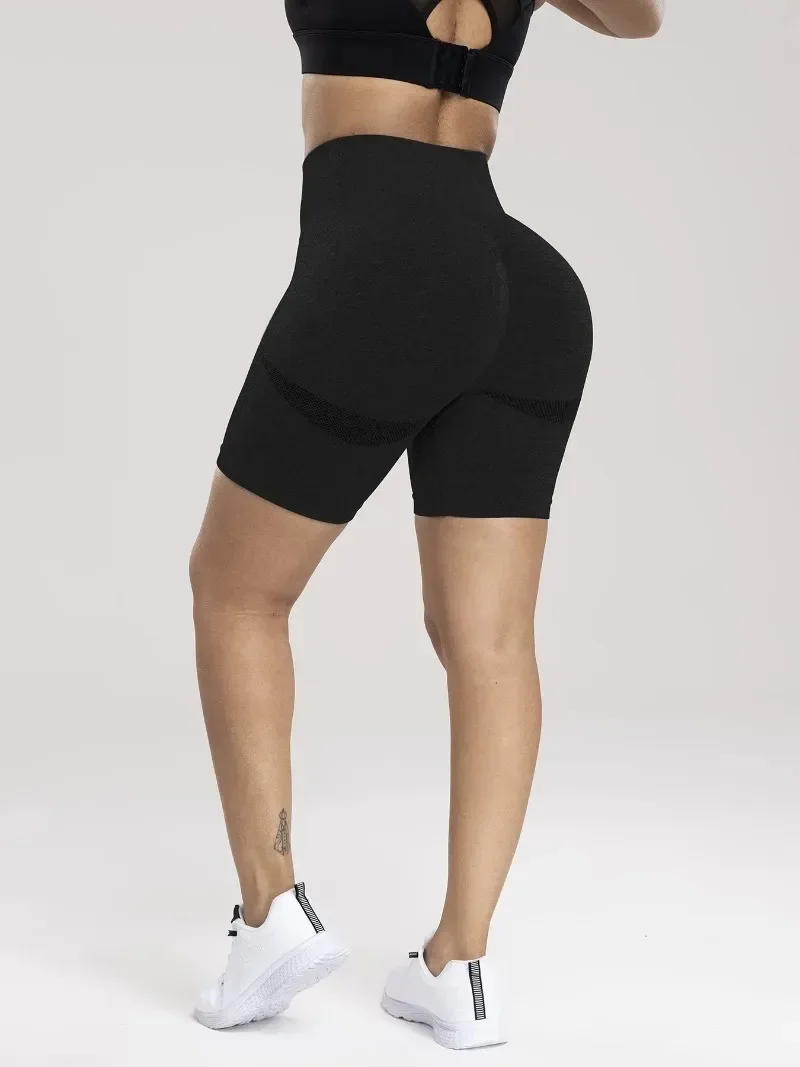 Seamless Sports Women Shorts Muliticolor Yoga Shorts Stretchy High Waist Running Cycling Leggings Hip Liftting Solid Gym Shorts