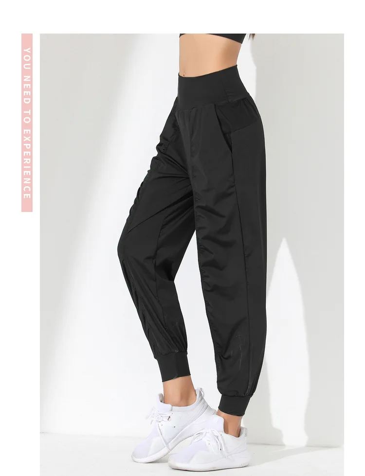 Woman Yoga Pants Loose Slim Quick-Dry Yoga Pants Pleated Hem Bound Running Fitness Capris Pockets Jogging Pants Sports Pants