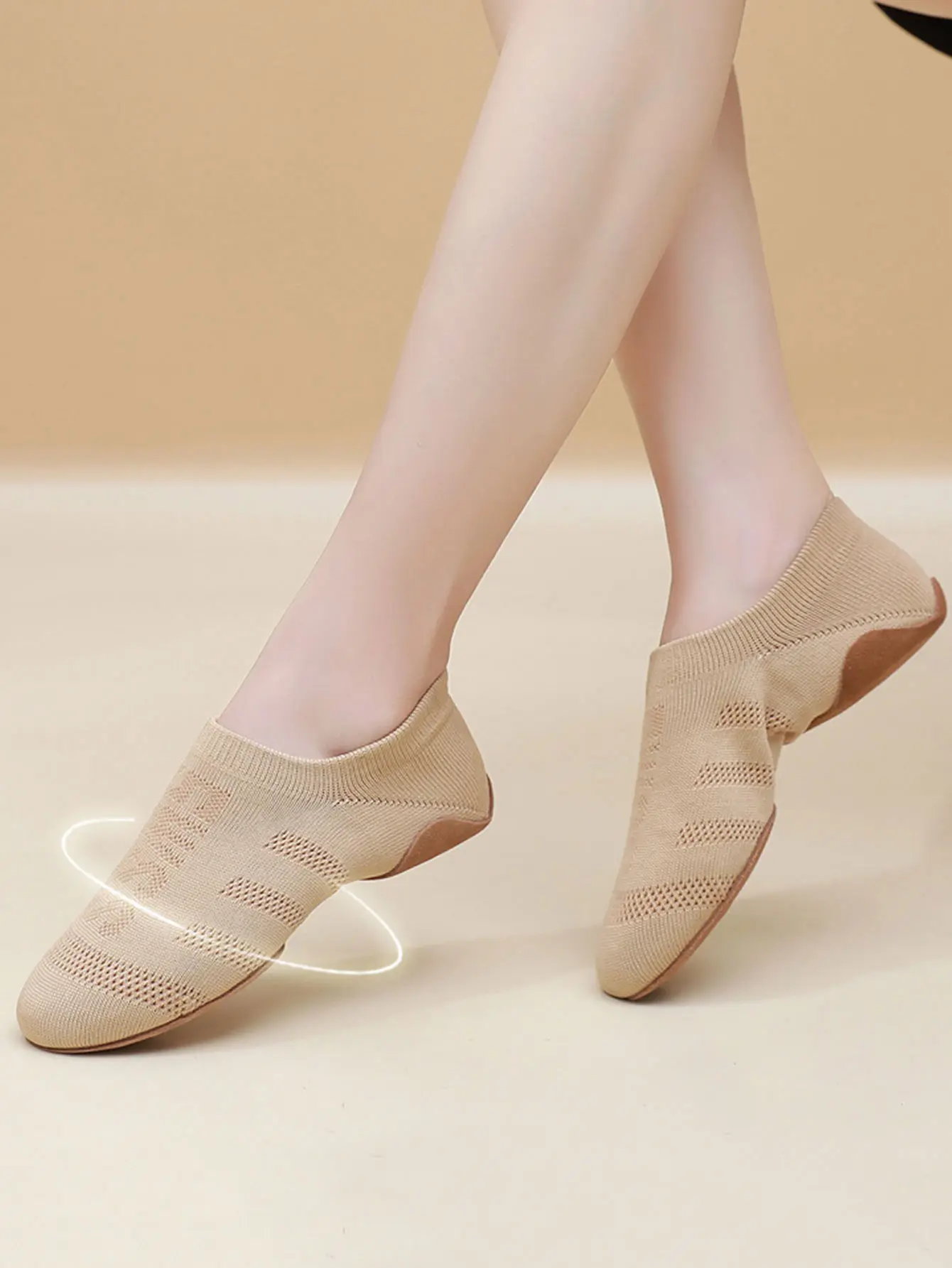Women Aerobics Dance Shoes Ladies Gymnastics Yoga Shoes Ballroom Ballet Jazz Shoes Mesh Flat Practice Girls Dance Sneakers