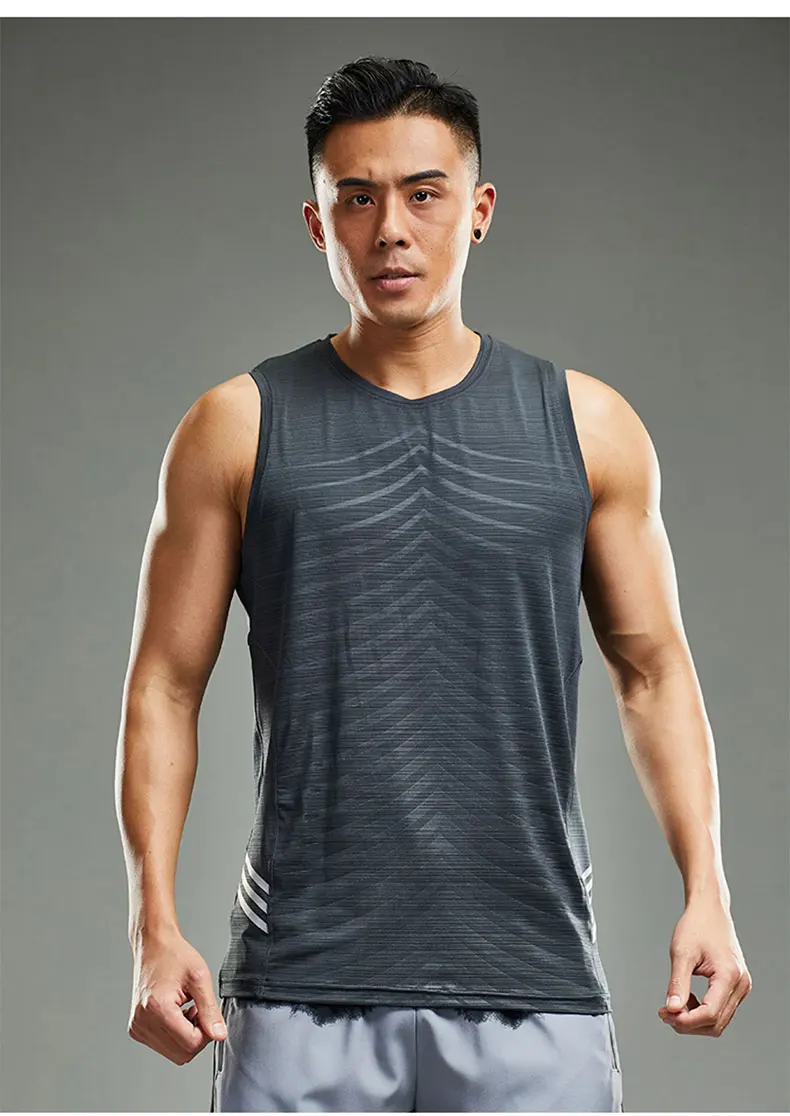 Men's Running Tank Top Fitness Wear Shirts Tops Man Sports First Layer Undershirt Ice Vest Sweatshirt Gym Tees Singlet Marathon