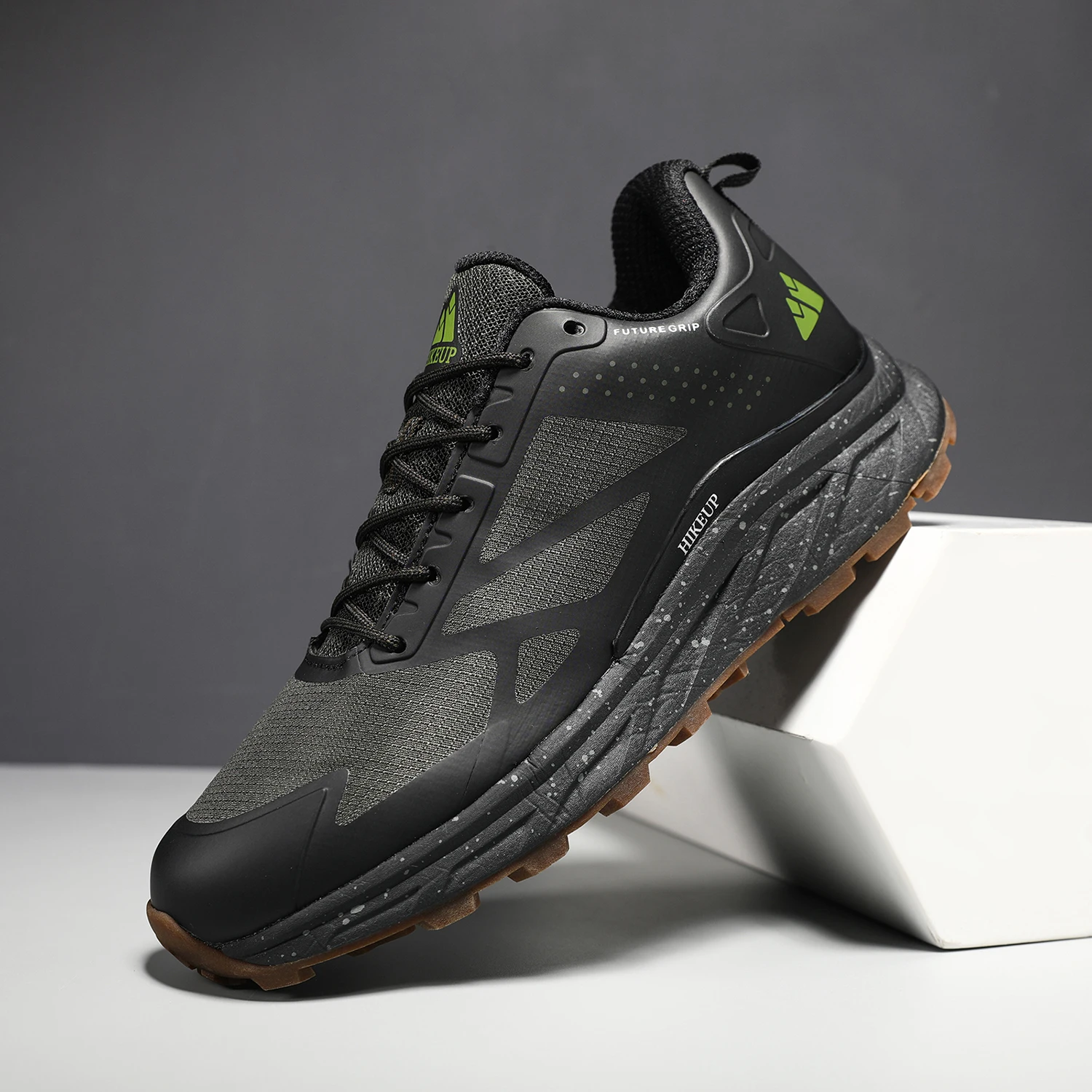 HIKEUP Outdoor Men's Sneakers Women Breathable Trail Running Shoes Hiking Shoes Trail Male Comfort Trekking Running Sneakers