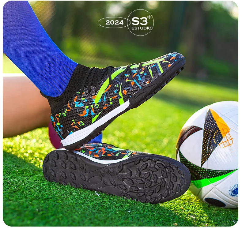 Turf Soccer Cleats Professional Men Football Boots Artificial Grass Youth Soccer Shoes Anti Skid Male Sneakers Society Chuteira