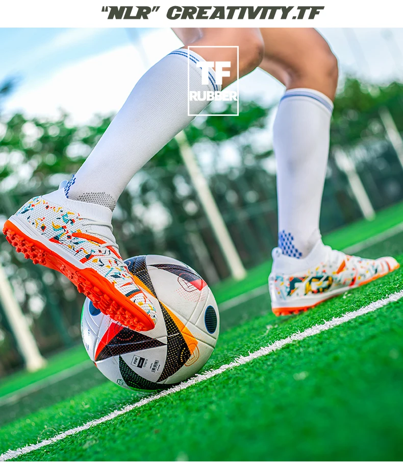 Turf Soccer Cleats Professional Men Football Boots Artificial Grass Youth Soccer Shoes Anti Skid Male Sneakers Society Chuteira