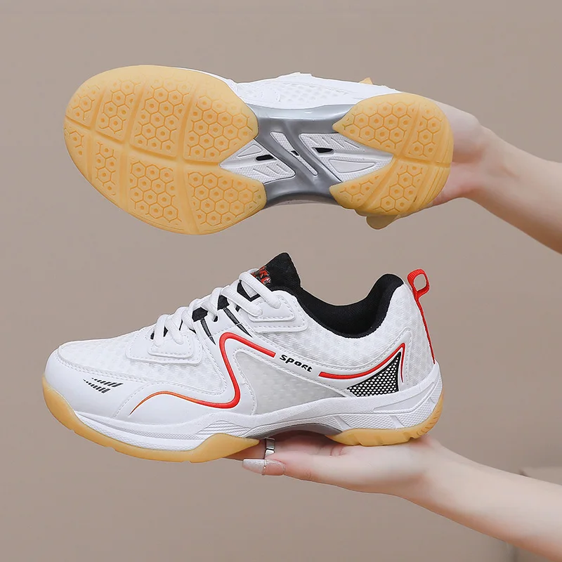 Breathable Mens Womens Badminton Shoes Lightweight Professional Training Sneakers Couple Anti Slip Volleyball Tennis Sport Shoes