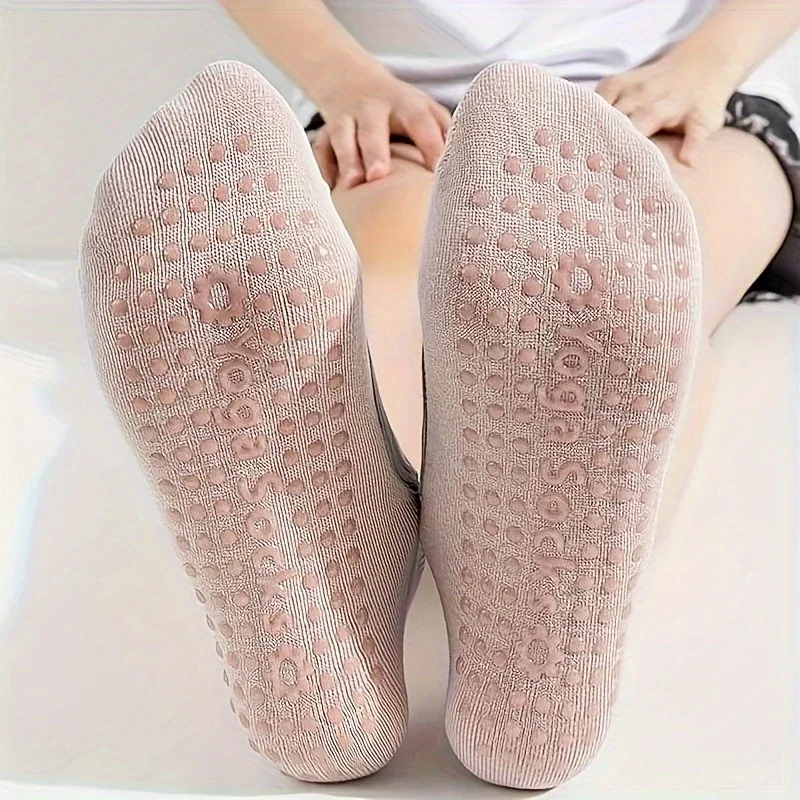 Professional Women Yoga Socks for Gym Indoor Sports and Fitness Breathable Silicone Anti-slip Ballet Pilates Dance Sports Socks