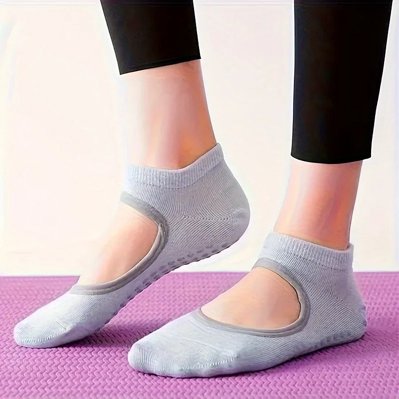 Professional Women Yoga Socks for Gym Indoor Sports and Fitness Breathable Silicone Anti-slip Ballet Pilates Dance Sports Socks
