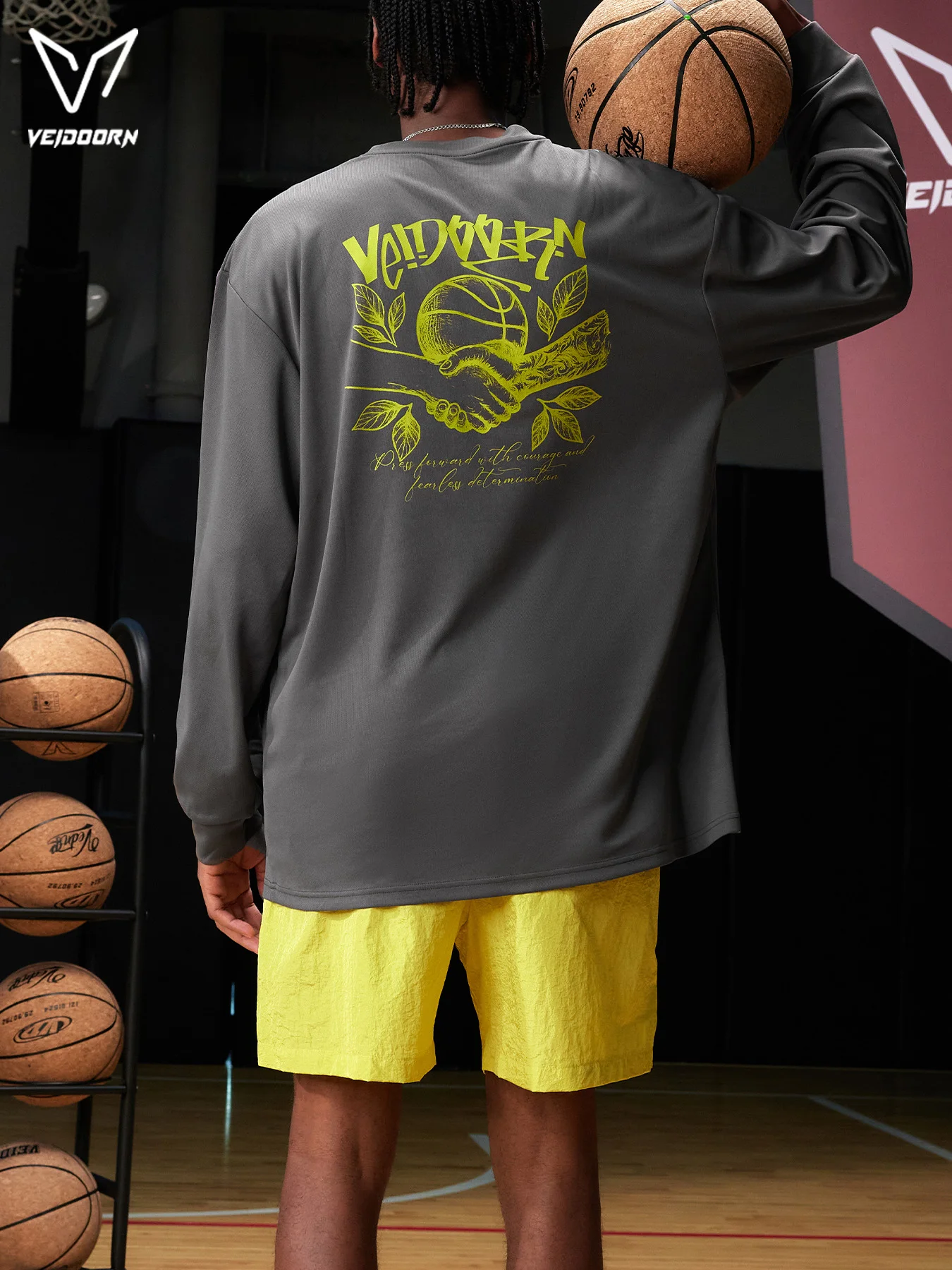 2025 Autumn and Winter Long Sleeve Workout T-Shirt Moisture Wicking Training Top Breathable Gym Hoodie for Fitness Running Peace