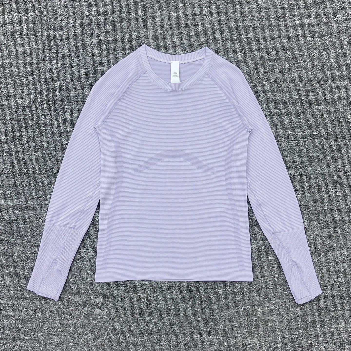 Women's Slim Fit Long Sleeve Yoga Sports Top Breathable Stretch Seamless Pilates Training T-Shirt Fitness Running Shirt T-shirt
