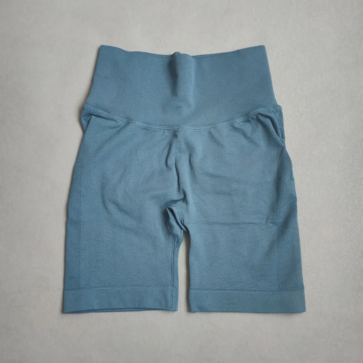 Women Shorts Yoga Fitness Shorts Running Cycling Shorts Breathable Sports Leggings Seamless High Waist Summer Workout Gym Shorts