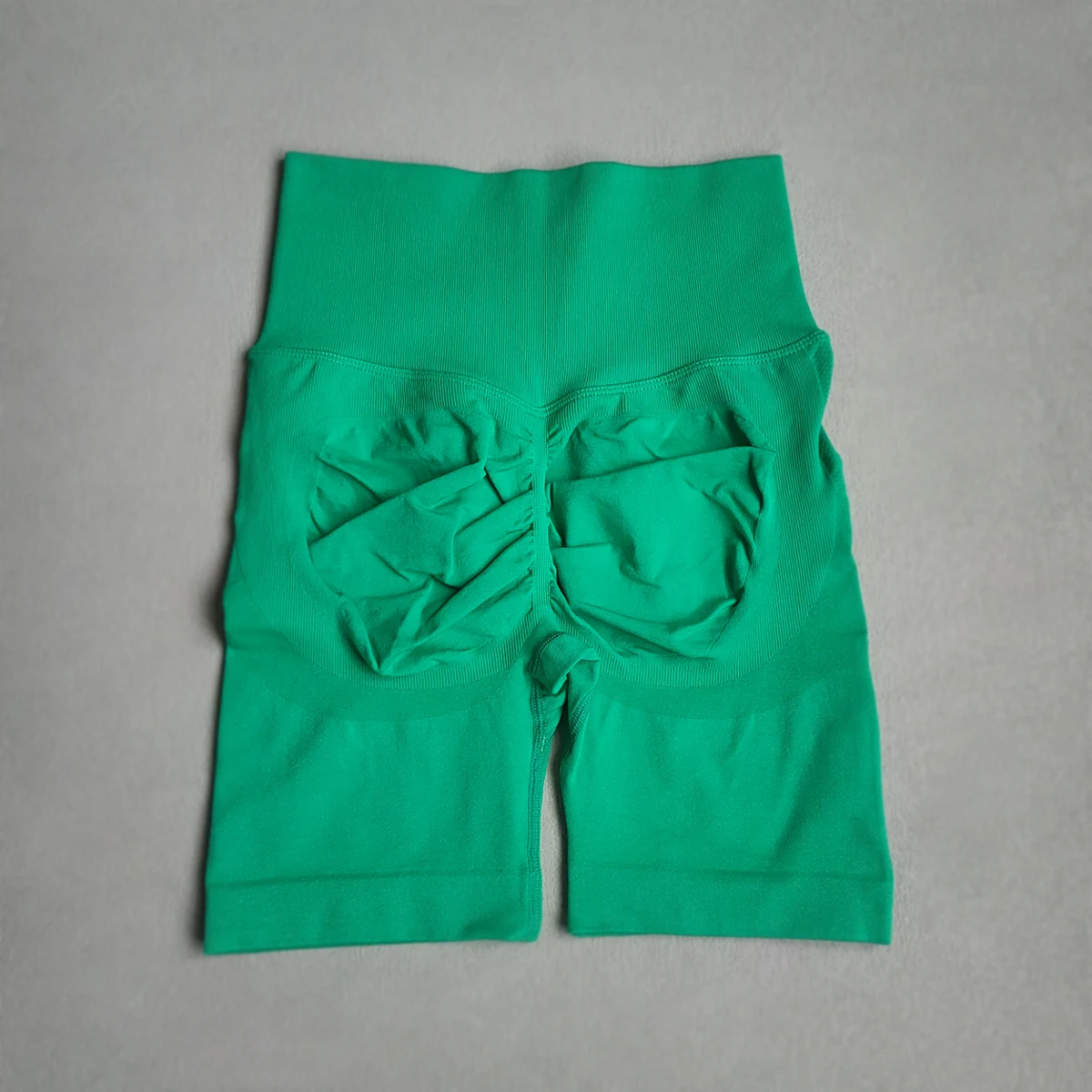 Women Shorts Yoga Fitness Shorts Running Cycling Shorts Breathable Sports Leggings Seamless High Waist Summer Workout Gym Shorts