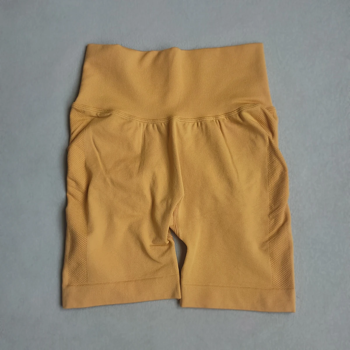 Women Shorts Yoga Fitness Shorts Running Cycling Shorts Breathable Sports Leggings Seamless High Waist Summer Workout Gym Shorts