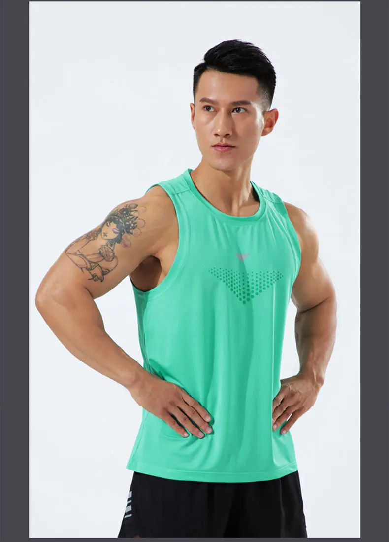 Man Runner Vest Training Bodybuilding Men Sleeveless T-shirts Fitness Clothes Male Sportswear Gym Running Top Outdoor Clothing