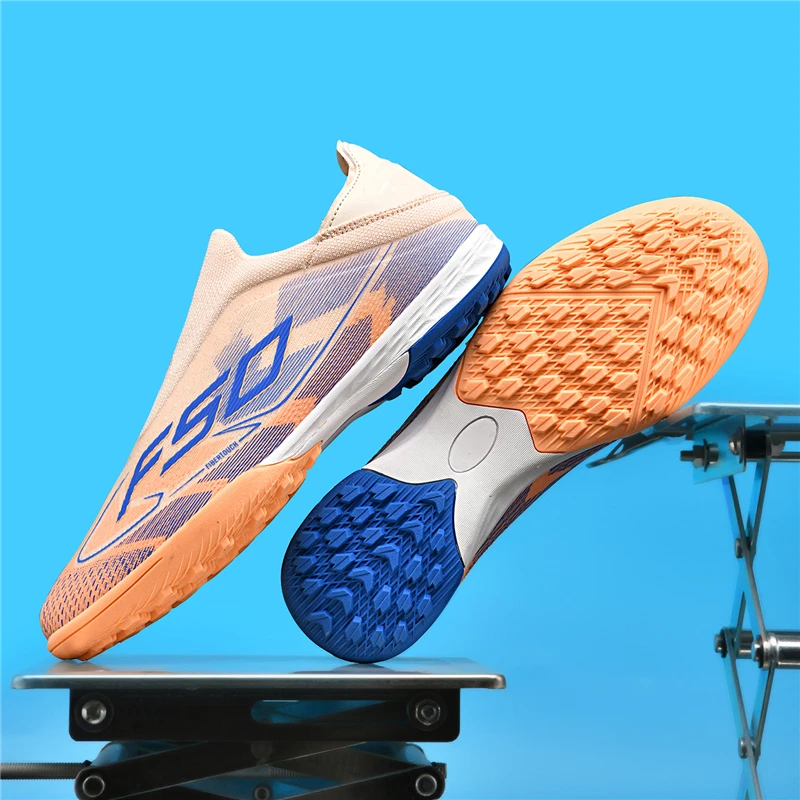 New Men's Soccer Shoes Grass Adult Fg Turf Futsal Comfortable Football Boots Ultralight Sport Indoor Non-Slip Training Cleats
