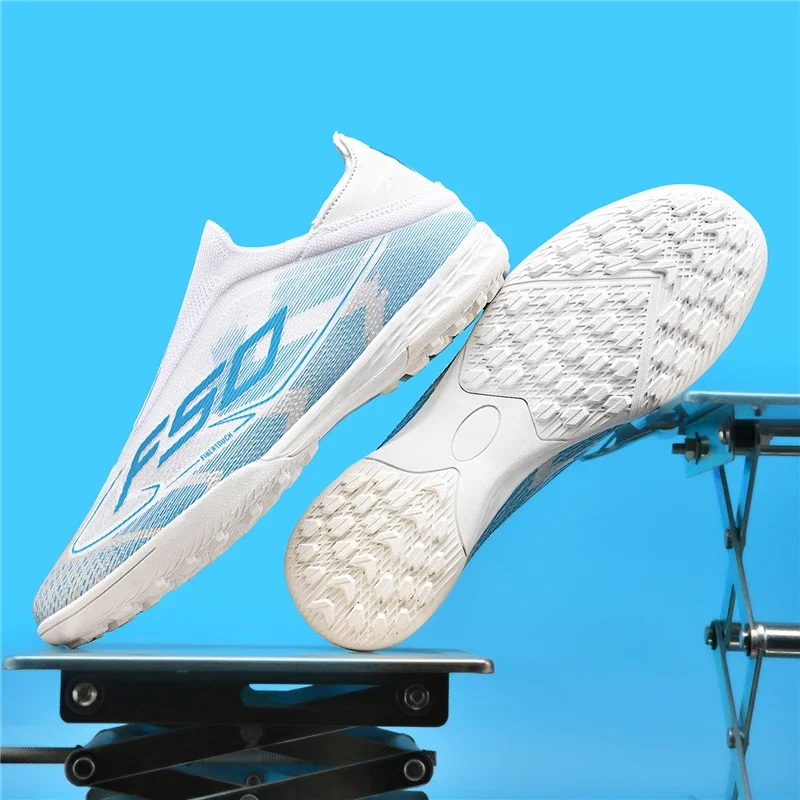 New Men's Soccer Shoes Grass Adult Fg Turf Futsal Comfortable Football Boots Ultralight Sport Indoor Non-Slip Training Cleats