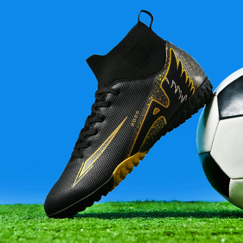 New Men Football Boots Outdoor High-quality Soccer Shoes Ultralight Indoor High Ankle Non-Slip Sports Shoes Futsal Non-Slip