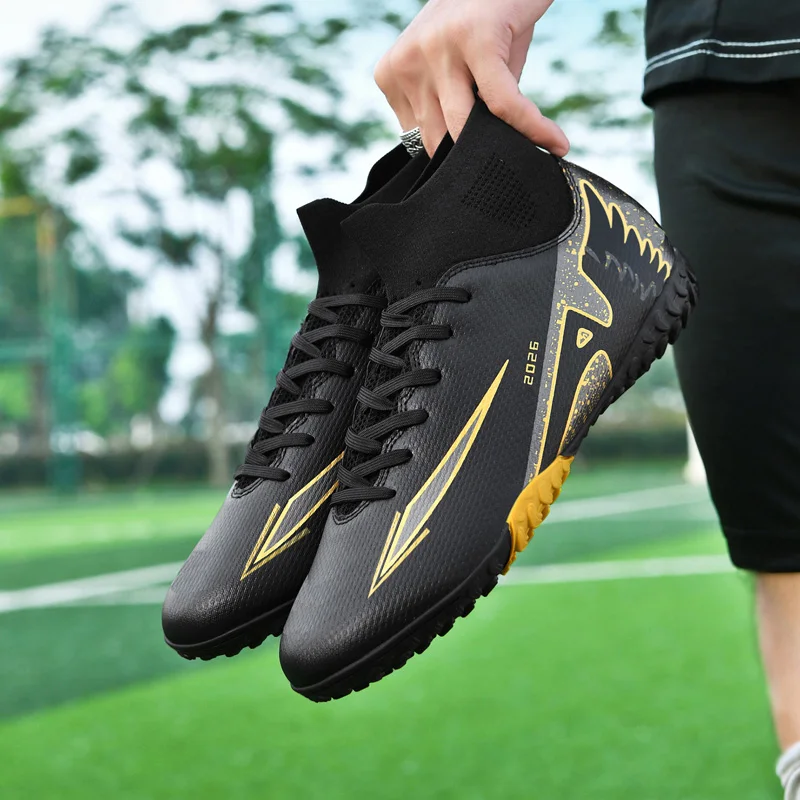 New Men Football Boots Outdoor High-quality Soccer Shoes Ultralight Indoor High Ankle Non-Slip Sports Shoes Futsal Non-Slip