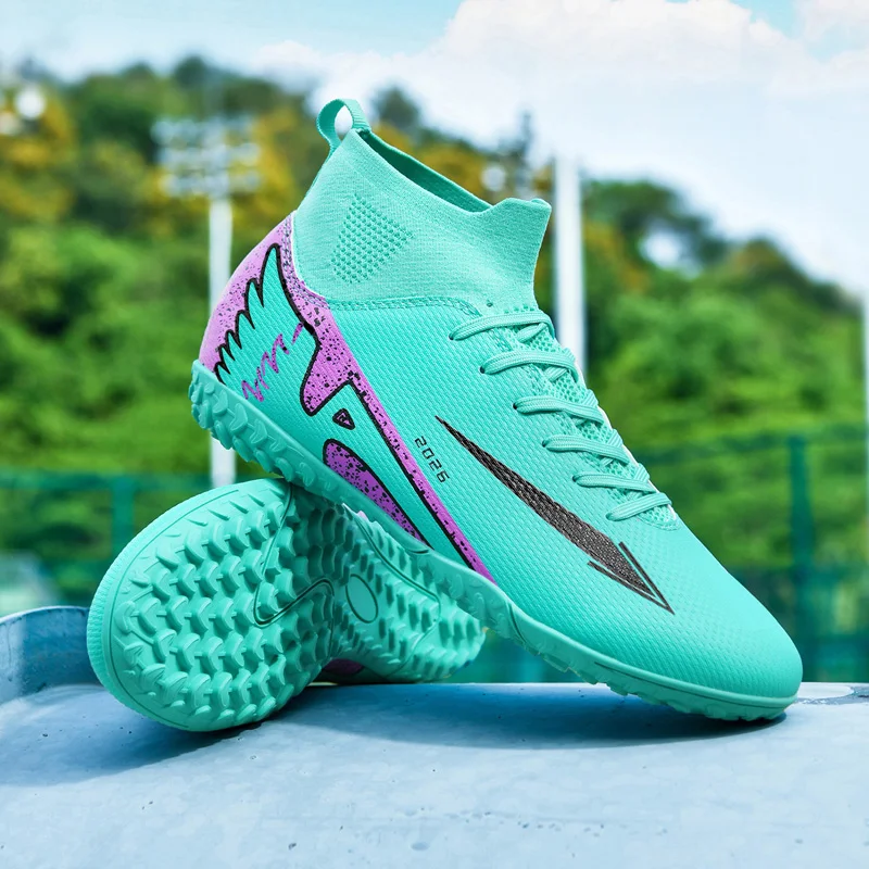 New Men Football Boots Outdoor High-quality Soccer Shoes Ultralight Indoor High Ankle Non-Slip Sports Shoes Futsal Non-Slip