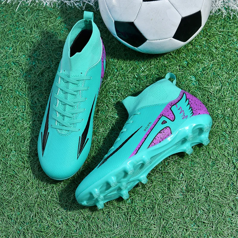 New Men Football Boots Outdoor High-quality Soccer Shoes Ultralight Indoor High Ankle Non-Slip Sports Shoes Futsal Non-Slip
