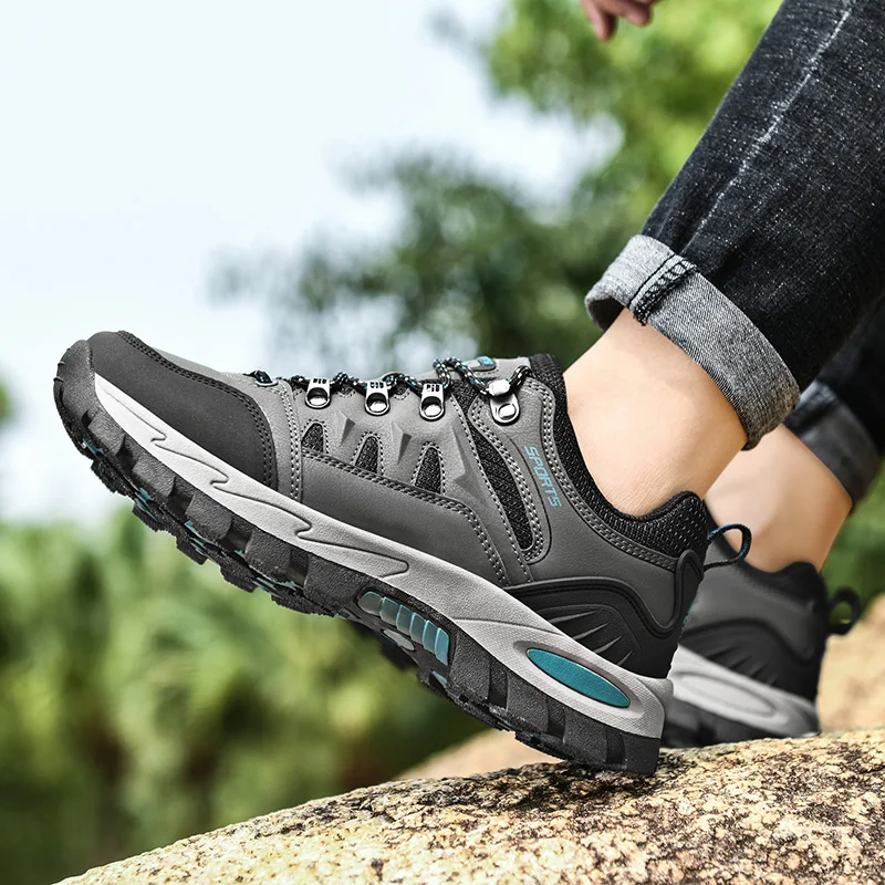 HIKEUP Autumn And Winter Outdoor Hiking Shoes Men Women Sneakers Couple Models High Quality Leather Sport Men Trekking Plus Size