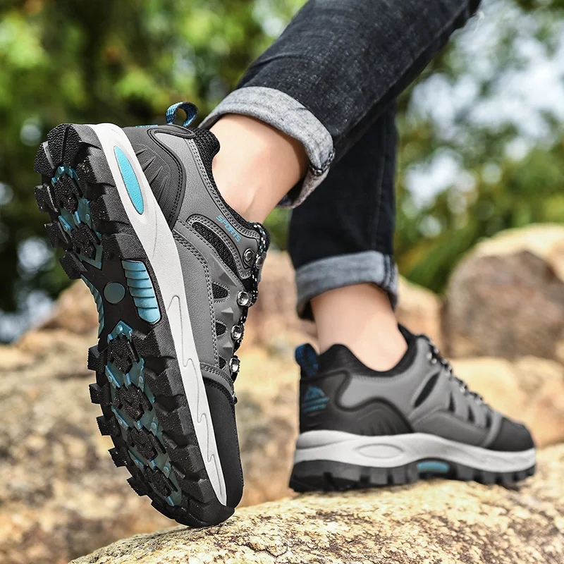 HIKEUP Autumn And Winter Outdoor Hiking Shoes Men Women Sneakers Couple Models High Quality Leather Sport Men Trekking Plus Size