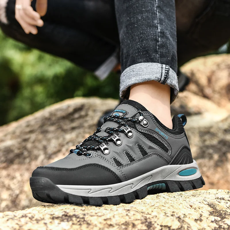 HIKEUP Autumn And Winter Outdoor Hiking Shoes Men Women Sneakers Couple Models High Quality Leather Sport Men Trekking Plus Size