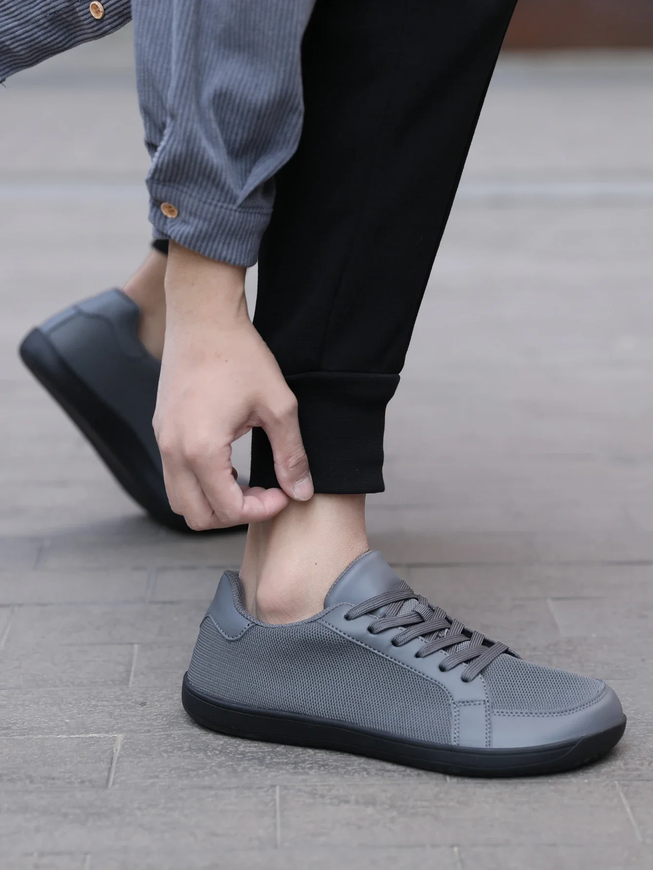 Wide Toe Casual Shoes for Men and Women Barefoot Soft Sole Flats Non Slip Walking Footwear Plus Size Comfortable
