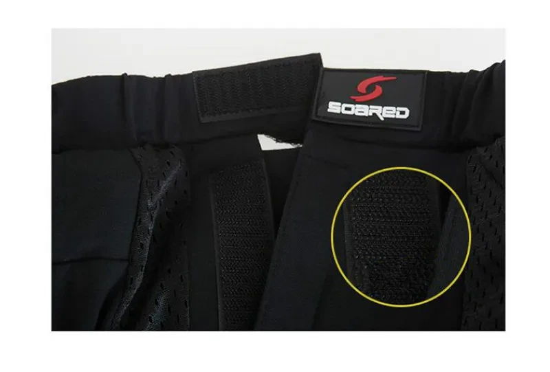 Black Sports Skiing Skating Snowboarding Shorts Hip Protective Bottom Padded for Ski & Roller Skate & Snowboard Hip Protection