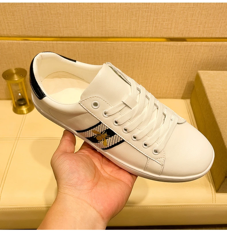 Brand Fashion Embroidered Bee Shoes Man Quality Genuine Leather Men's Skate Shoes Luxury Designer Sneakers zapatos de skateboard