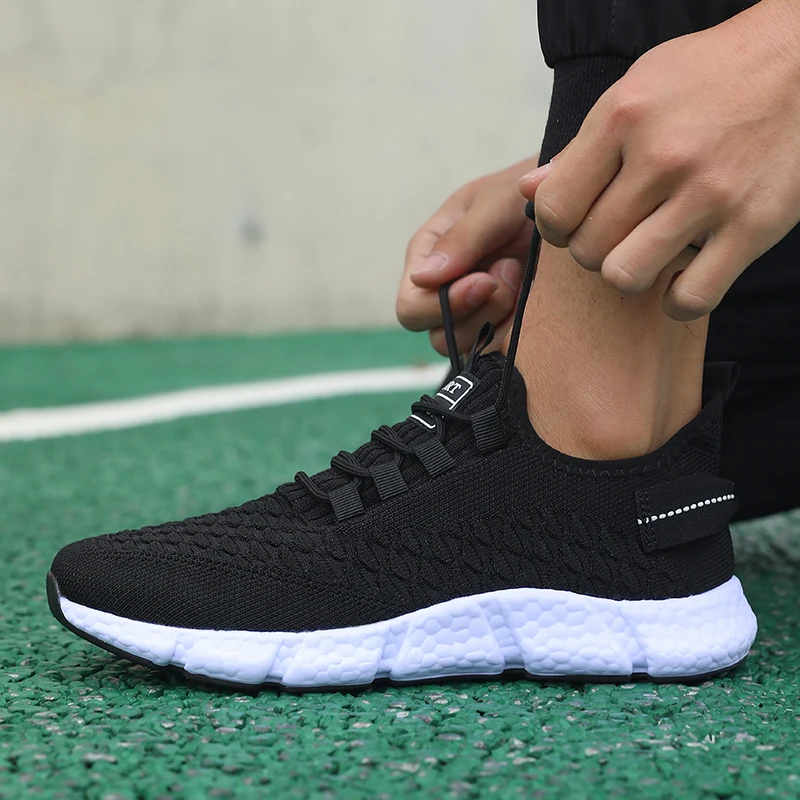 Hot Sports Fashion Men's Sneakers Breathable Lightweight Running Shoes 2025 New Men Women Casual Walking Sneakers Tenis Feminino