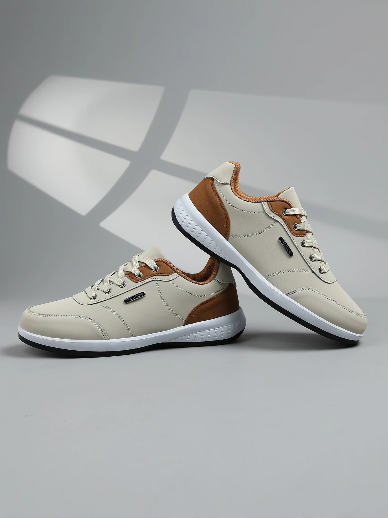 2026 New Walking Sports Shoes Leather Waterproof Casual Sports Shoes Non-slip Shock Absorption Running Shoes Men's Tennis Shoes