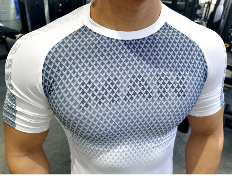 Men Compression T-shirt Male Sporting Skinny Tee Shirt Homme Gyms Running Tight Sweatshirts Fitness Sports Rashguard Plus Size