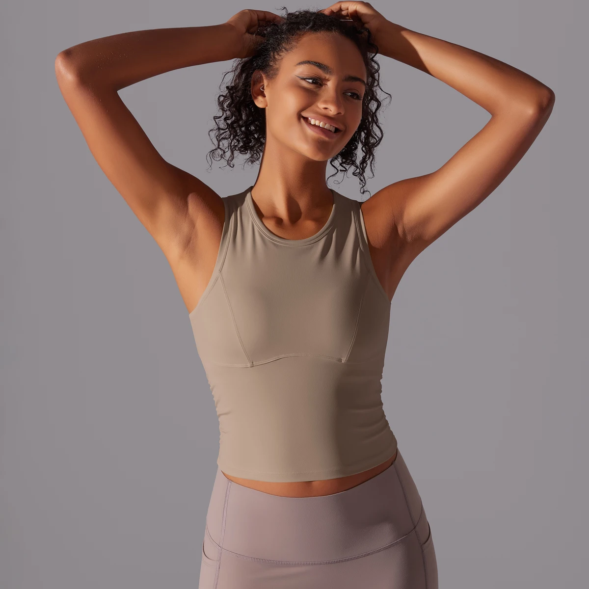 Sleeveless Yoga Vest Slim Sportswear Stretchy Slim Sports Bra Breathable Pleated Tank Top Quick Dry Fitness Wear Sexy Slim Top