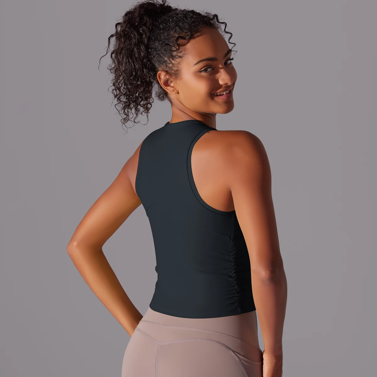 Sleeveless Yoga Vest Slim Sportswear Stretchy Slim Sports Bra Breathable Pleated Tank Top Quick Dry Fitness Wear Sexy Slim Top